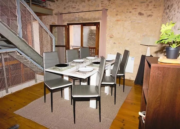La Grange - Maison Historique 3 Niveaux Patio & Terrasse בית נופש Ille-sur-Têt